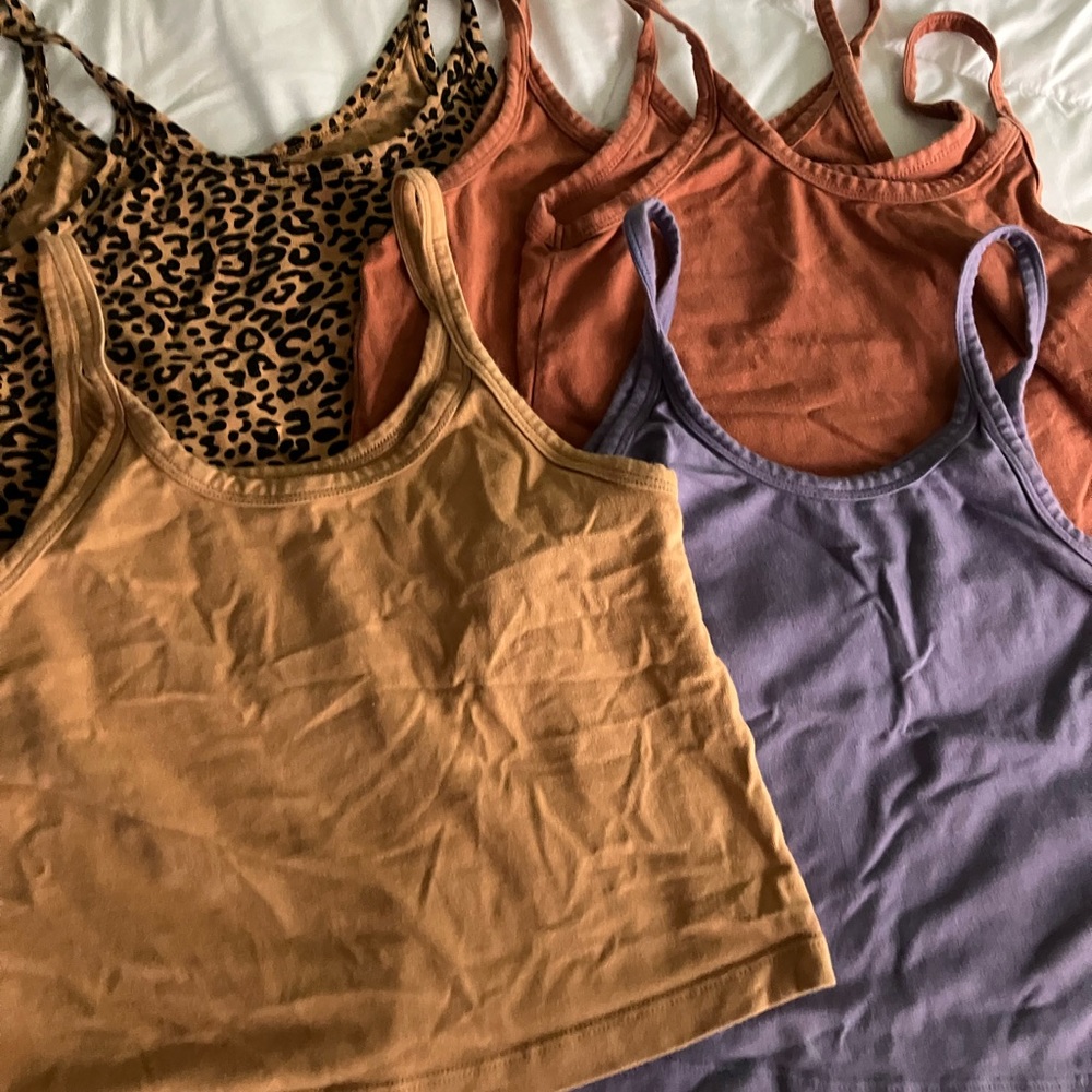ARQ Crop Tank
